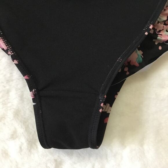 H&M Floral Bikini Bottom - Picture 7 of 16